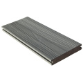 Populaire beau bon prix extrudé en plastique composite Decking